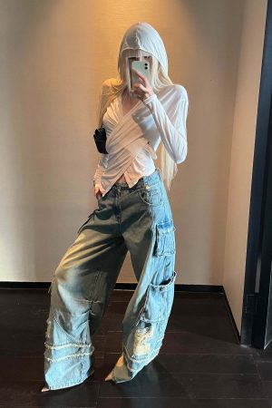 Rase le sol Deconstructed Distressed Wide-Leg Denim Pants