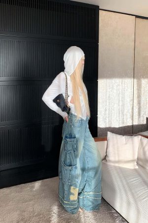 Rase le sol Deconstructed Distressed Wide-Leg Denim Pants