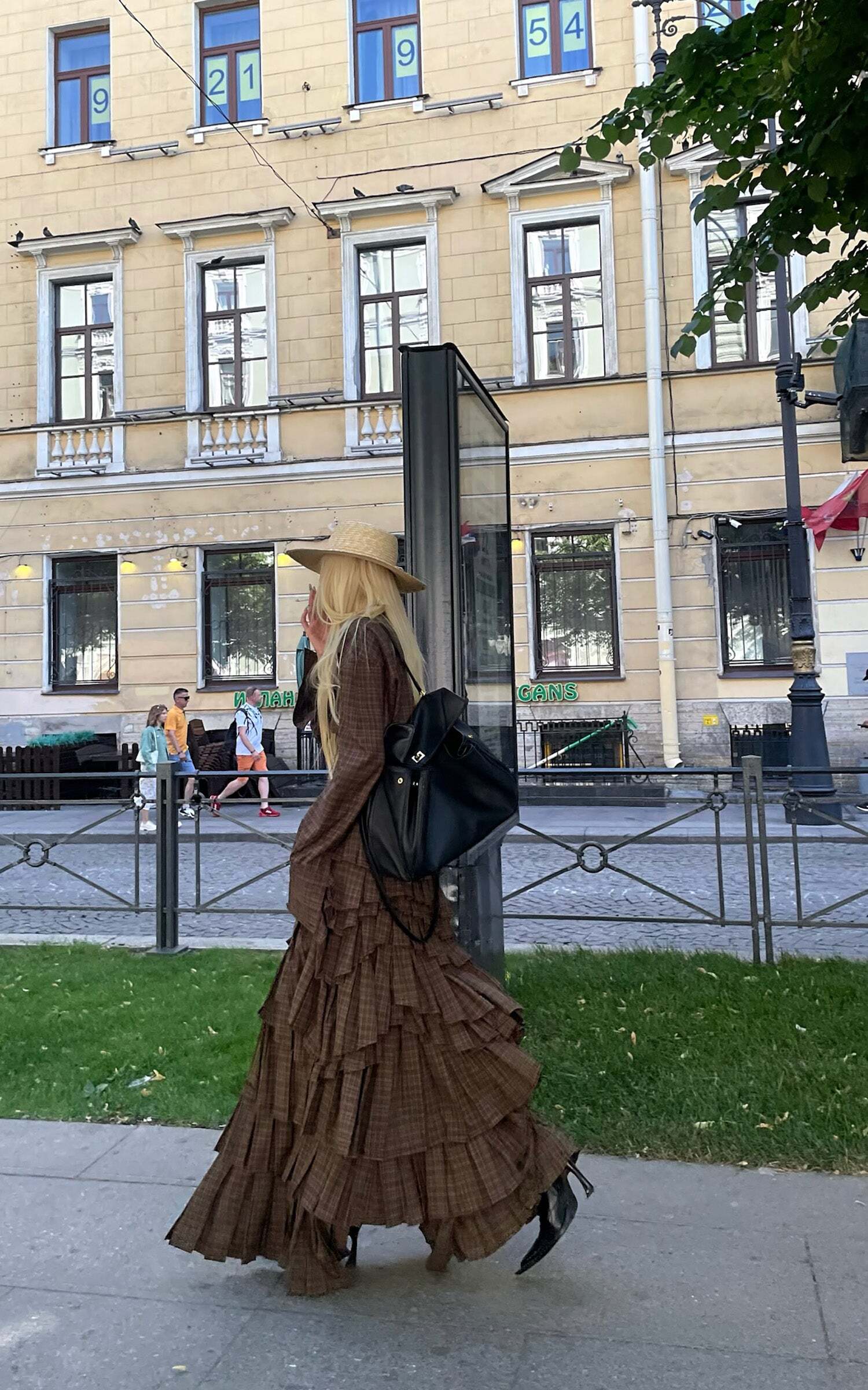 Rase le sol Deconstructed Plaid Shirt and Tiered Maxi Skirt Set Rase le sol Deconstructed Plaid Shirt and Tiered Maxi Skirt Set