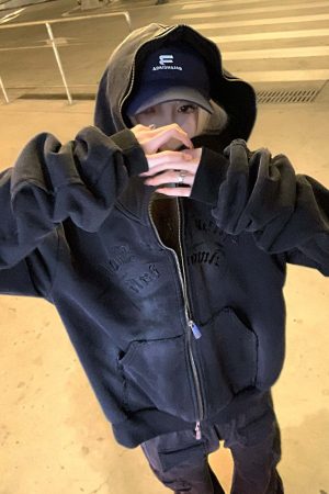 Rase le sol Distressed Gothic Zip Hoodie