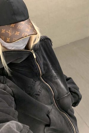 Rase le sol Distressed Gothic Zip Hoodie