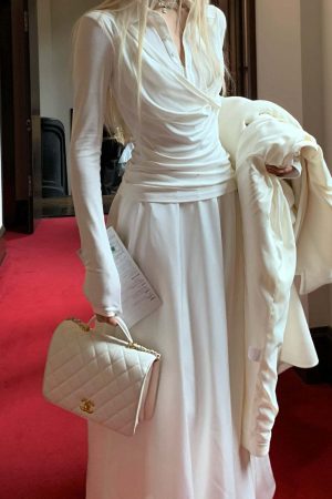 Rase le sol Draped Long-Sleeve Fitted T-Shirt