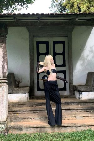 Rase le sol Draped Wide-Leg Flare Pants