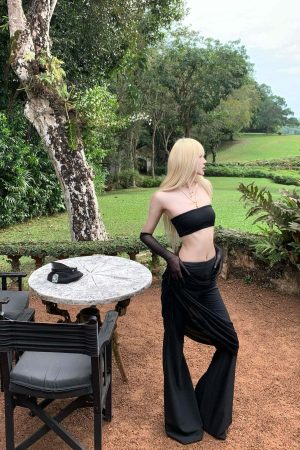 Rase le sol Draped Wide-Leg Flare Pants