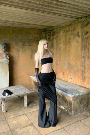 Rase le sol Draped Wide-Leg Flare Pants