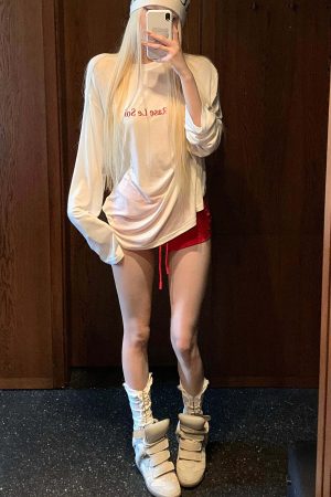 Rase Le Sol Embroidered Lettering Long Sleeve T-Shirt