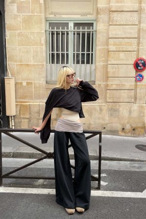 Rase le sol Embroidered Oversized Sweatshirt