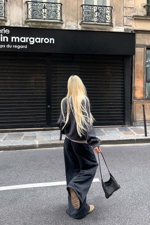 Rase le sol Embroidered Oversized Sweatshirt