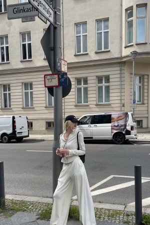 Rase le sol Fitted Hooded Zip Jacket