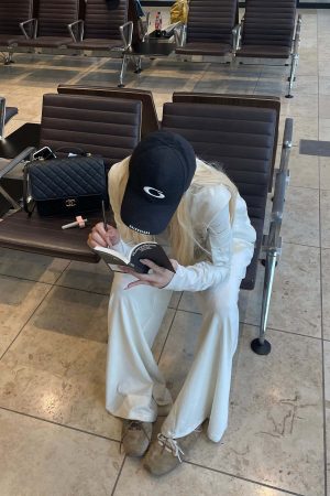 Rase le sol Fitted Hooded Zip Jacket