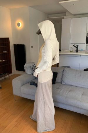 Rase le sol Fitted Hooded Zip Jacket