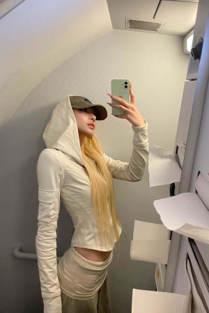 Rase le sol Fitted Hooded Zip Jacket