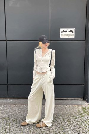 Rase le sol Fitted Hooded Zip Jacket