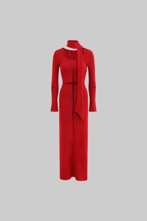 Rase le sol Fitted Knit Dress with Scarf