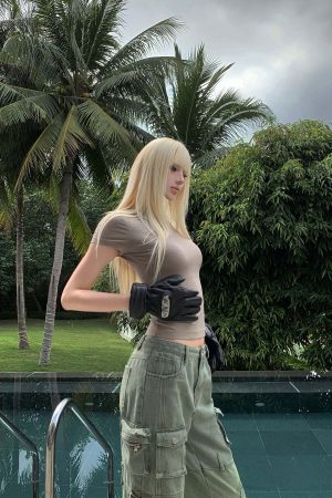 Rase le sol Fitted Ribbed Short Sleeve Tee