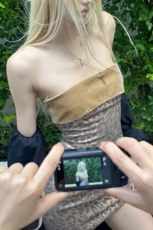 Rase le sol Gold Velvet Strapless Mini Dress in Metallic Leopard Jacquard