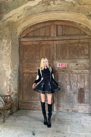 Rase le sol Gothic Dress with Cross Embroidery and Lace Hem