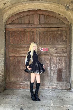 Rase le sol Gothic Dress with Cross Embroidery and Lace Hem