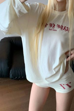 Rase le sol Gothic Print Long Sleeve and Stretch Lounge Shorts Set