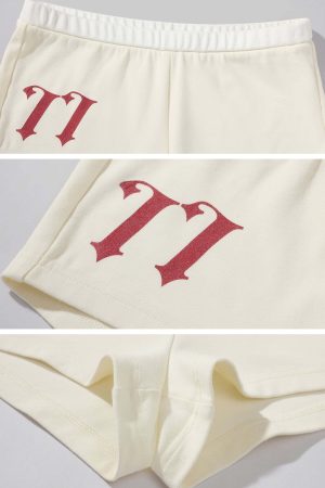 Rase le sol Gothic Print Long Sleeve and Stretch Lounge Shorts Set