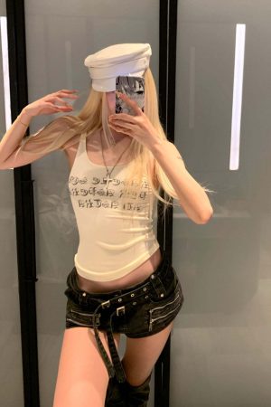 Rase le sol Graphic Print Tank Top