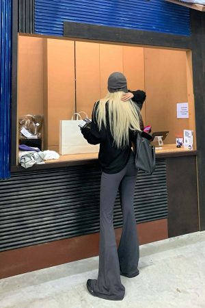 Rase le sol Gray Knot Detail High-Waisted Flared Pants