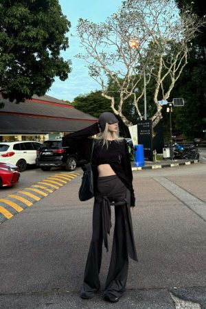 Rase le sol Gray Knot Detail High-Waisted Flared Pants