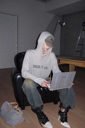 Rase le sol Grey Hooded Printed Long Sleeve T-Shirt