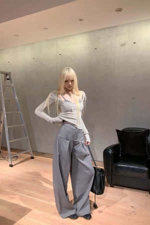 Rase le sol Grey Knit Sheer Long Sleeve Top with Minimalist Bra Layered Set