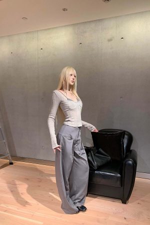 Rase le sol Grey Knit Sheer Long Sleeve Top with Minimalist Bra Layered Set