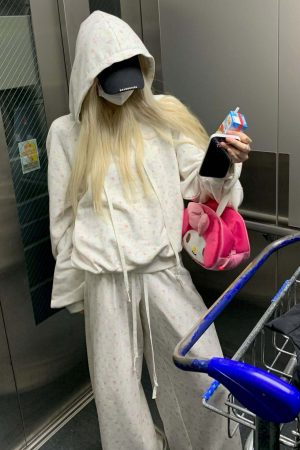 Rase le Sol Hoodie and Wide-Leg Pants Set