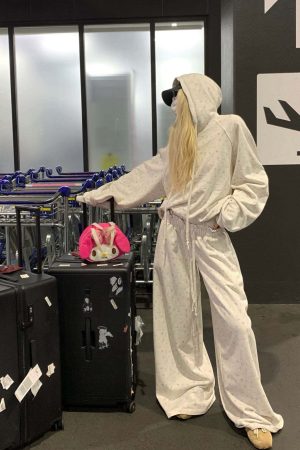 Rase le Sol Hoodie and Wide-Leg Pants Set