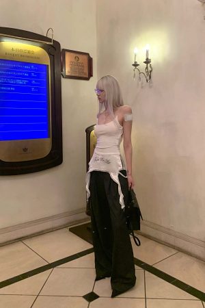 Rase le sol Invisible Fishline White Camisole