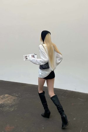 Rase le sol Knitted Shorts with Matching Headscarf