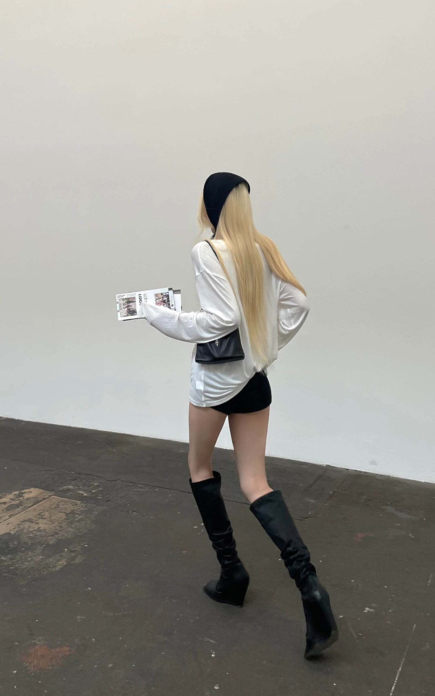 Rase le sol Knitted Shorts with Matching Headscarf Rase le sol Knitted Shorts with Matching Headscarf