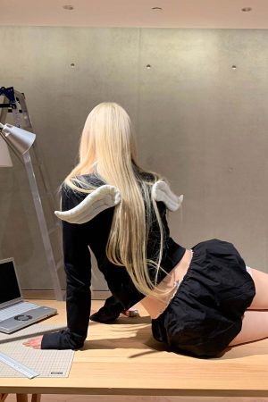 Rase le sol Lace-Trimmed Bubble Shorts