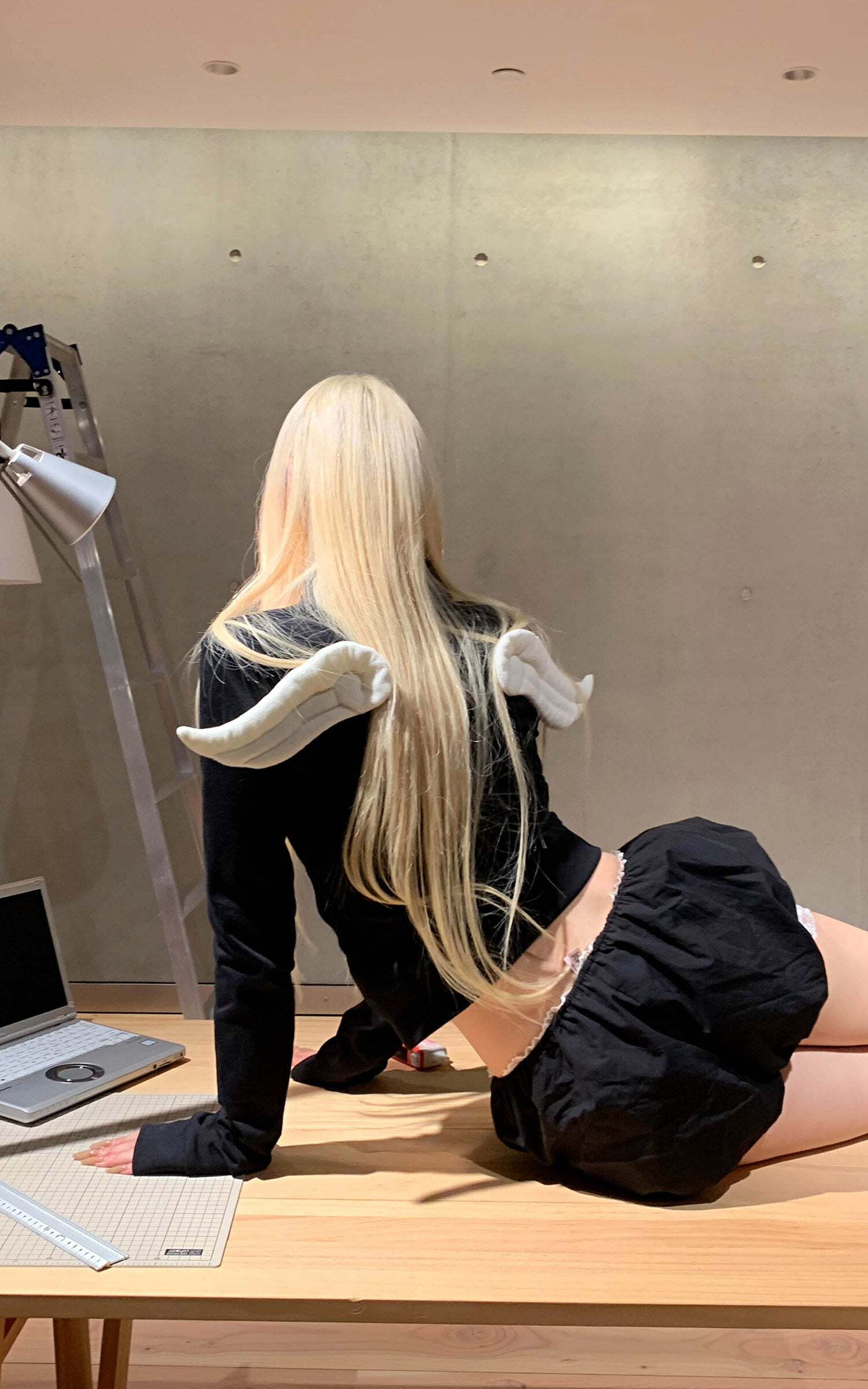 Rase le sol Lace-Trimmed Bubble Shorts Rase le sol Lace-Trimmed Bubble Shorts