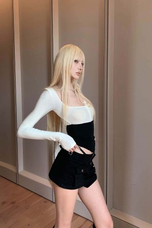 Rase le sol Layered Effect Corset Long Sleeve Top