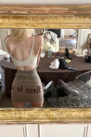 Rase le sol Matte Stretch Low-Rise Mini Skirt with Logo Print