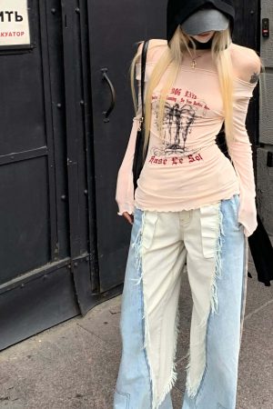 Rase le sol Mesh Off-Shoulder Top