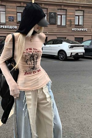 Rase le sol Mesh Off-Shoulder Top