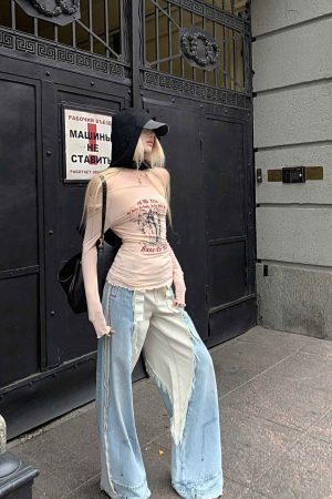 Rase le sol Mesh Off-Shoulder Top