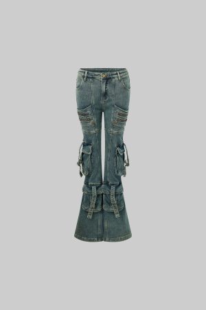 Rase le sol Multi-Pocket Distressed Flared Jeans