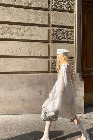 Rase le sol Oversized Embroidered Shirt with Dropped Shoulders and Extended Cuffs