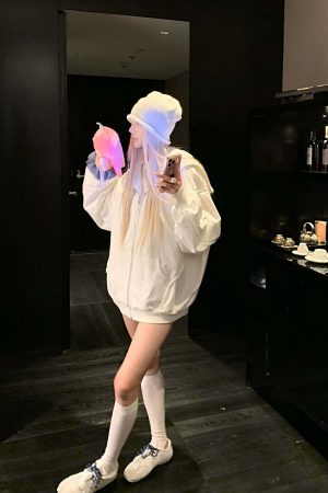 Rase le sol Oversized Hooded Zip-Up Sweatshirt