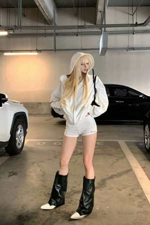 Rase le sol Oversized Hooded Zip-Up Sweatshirt