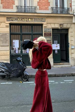 Rase le sol Oversized Red Fleece Lounge Set