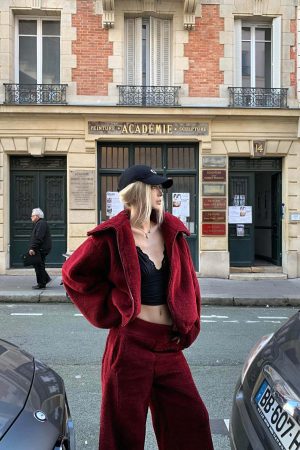 Rase le sol Oversized Red Fleece Lounge Set