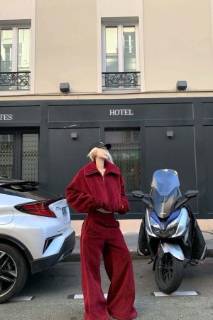 Rase le sol Oversized Red Fleece Lounge Set