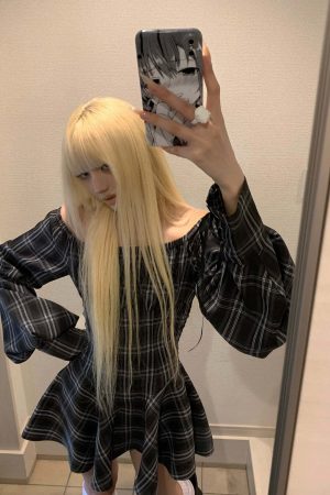 Rase le sol Plaid Corset Dress with Puff Sleeves and Cinched Waist